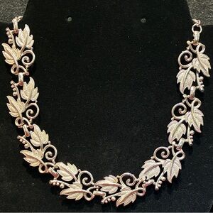 Celebrity N.Y. Vintage 1970’s Maple Leaf Vine Statement Necklace - Rare Find